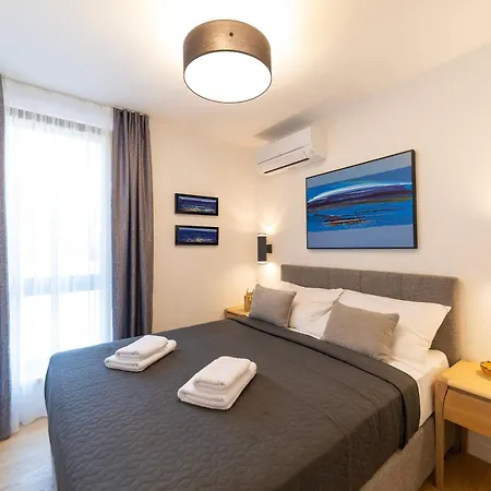 Appartamento Luxury Sun Garden By Belmont Realty *