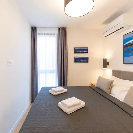 Appartamento Luxury Sun Garden By Belmont Realty *
