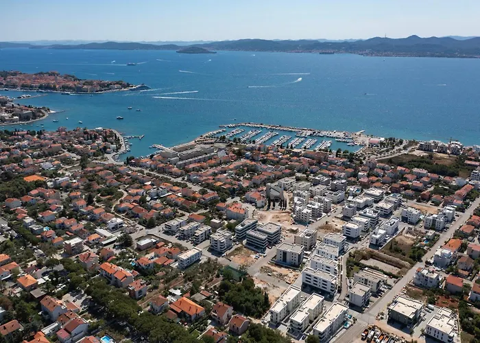 דירה Luxury Sun Garden By Belmont Realty