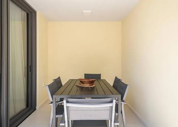 דירה Luxury Sun Garden By Belmont Realty *